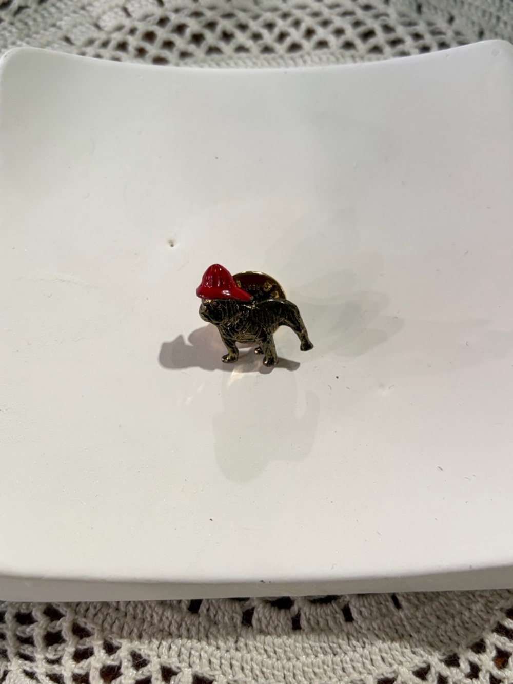 Mini Mac Firetruck Buldog Pin